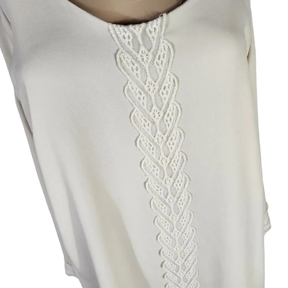 ASTR The Label Cream Scalloped Lace Trim Low Back Shift Mini Dress